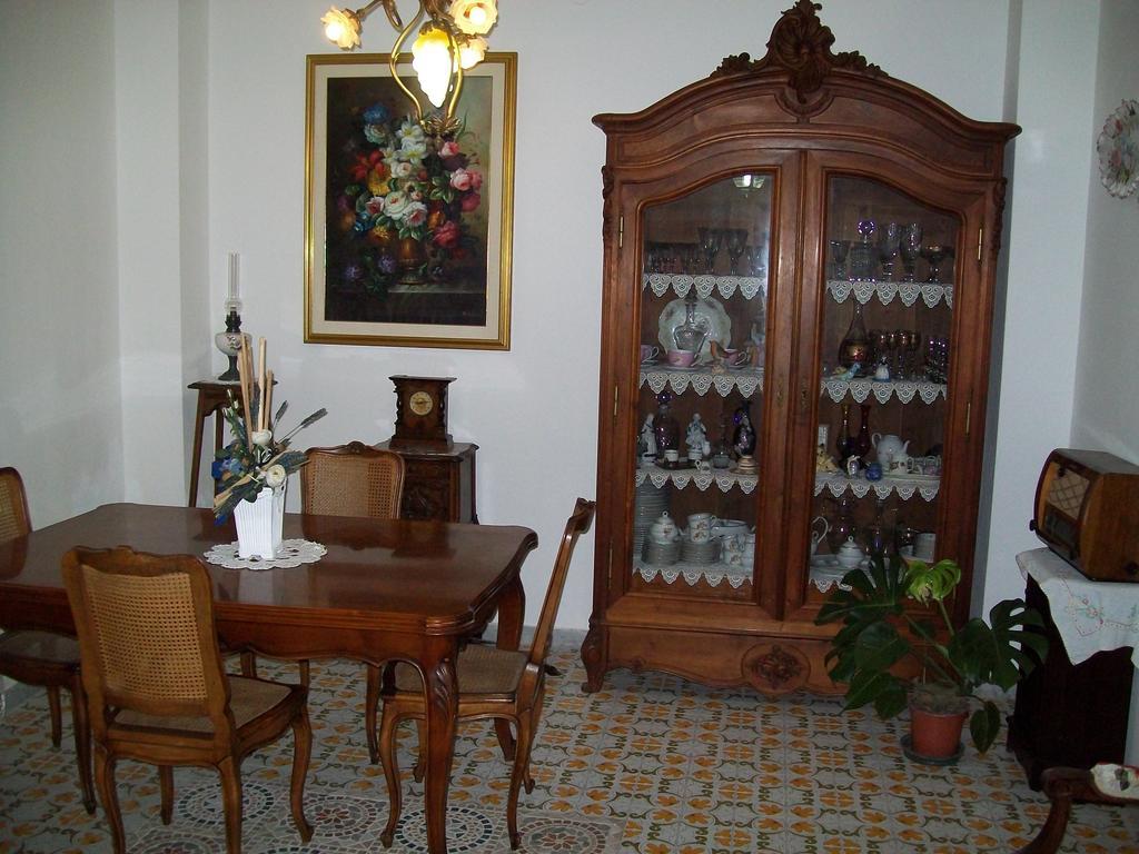 Notte Di Luna Room & Breakfast 奥里斯塔诺 外观 照片